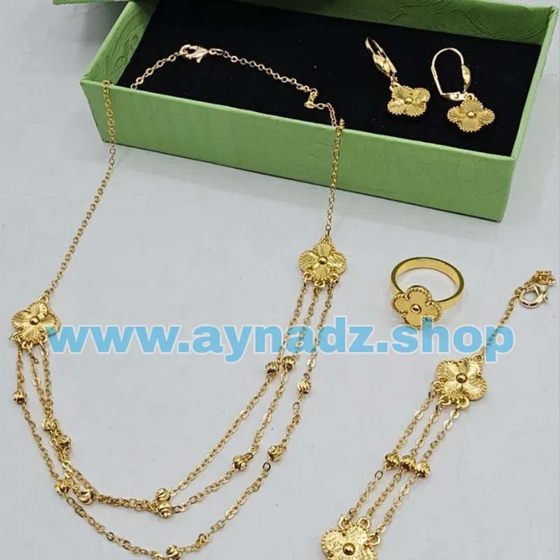 Parure van cleef 2025