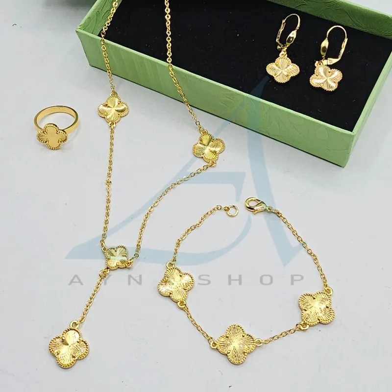 طقم فان كليف 